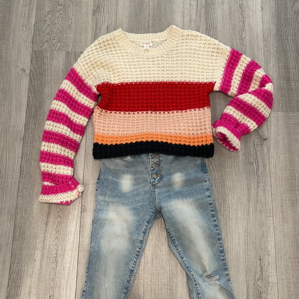 Cutest Colorblock Sweater!